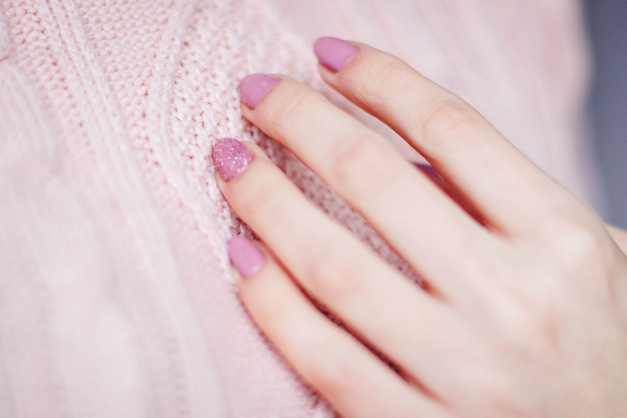 How to clean up messy nail polish — Project Vanity